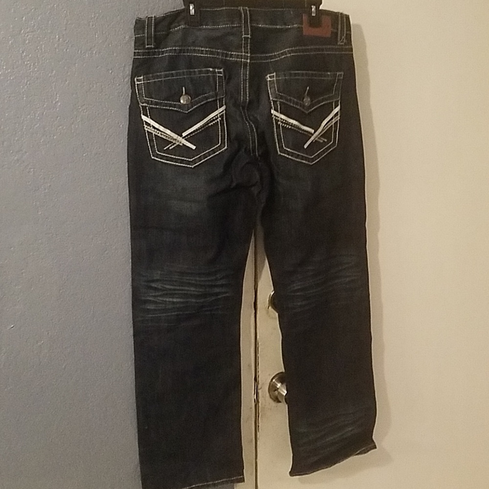 Men Jeans - Picture 2 of 2